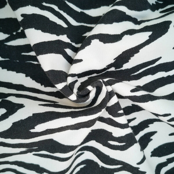 Franela estampada zebra